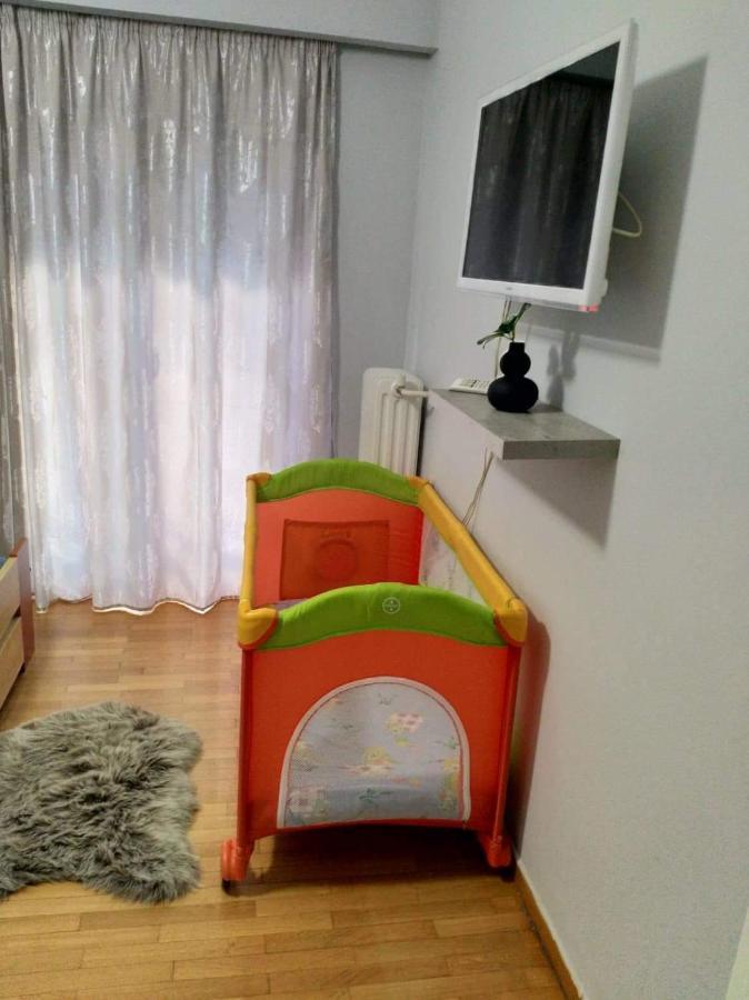 A Convenient Apartment In The Heart Of Atenas Exterior foto